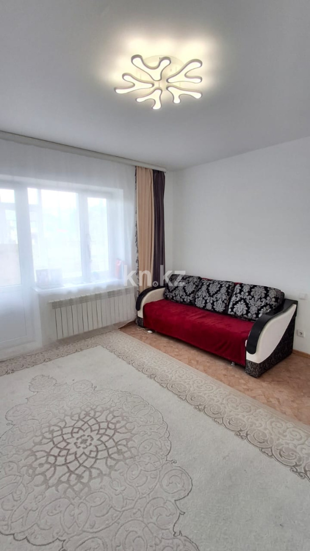 Продажа 1-комнатной квартиры, 46.5 м², мкр. Кунаева в Уральске - фото 2