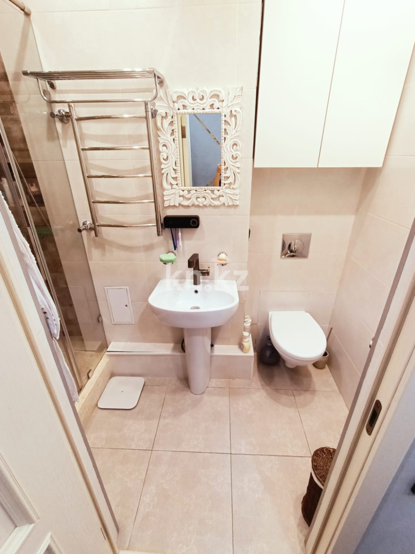 Продажа 4-комнатной квартиры, 129.4 м², ул. Кенесары хана в Алматы - фото 39