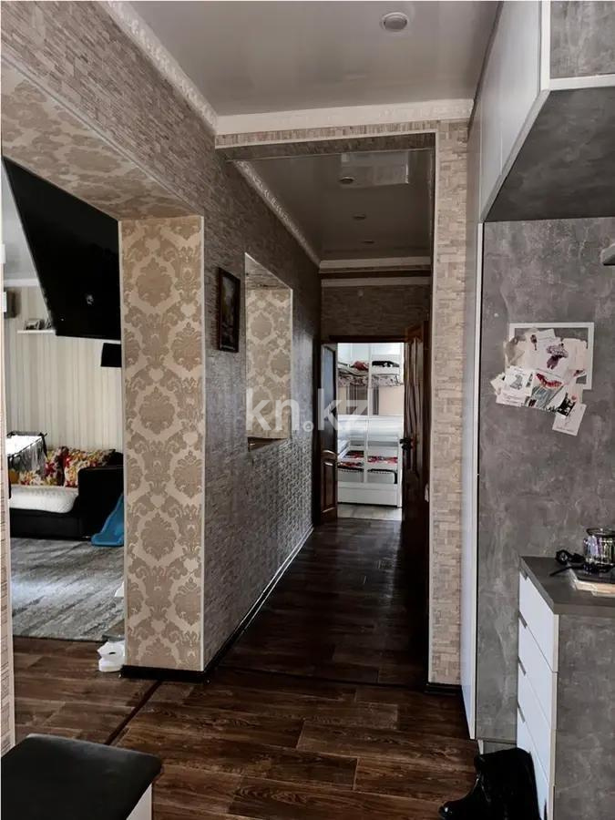 Продажа 2-комнатной квартиры, 60 м², ул. Абая, дом  62 в Караганде - фото 6