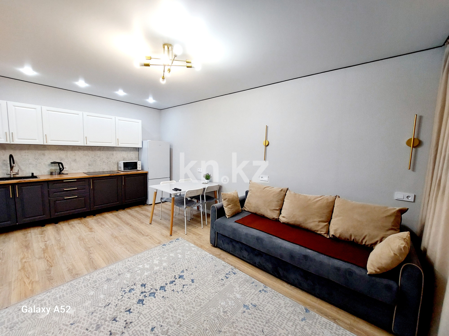 Аренда 2-комнатной квартиры посуточно, 49 м², ул. Бухар жырау, дом  32 - ул. Бокейхана в Астане - фото 3