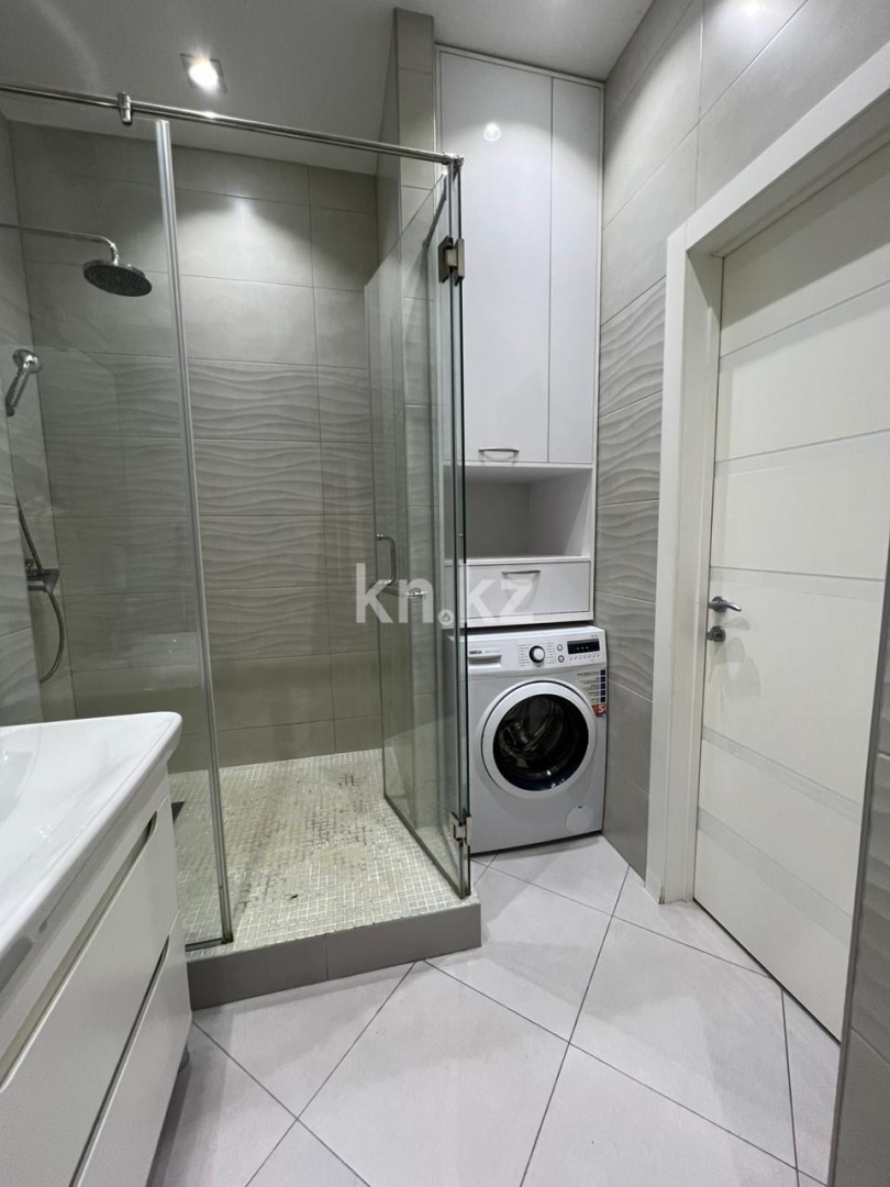 Аренда 2-комнатной квартиры, 75 м², пр. Аль-Фараби, дом  21 - ул. Катаева в Алматы - фото 10