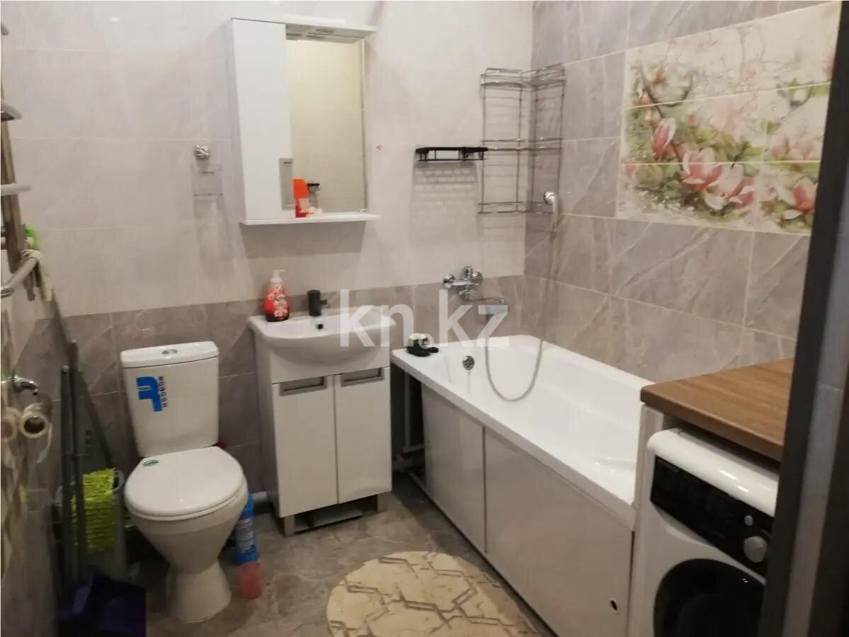 Продажа 2-комнатной квартиры, 42 м² в Алматы - фото 4