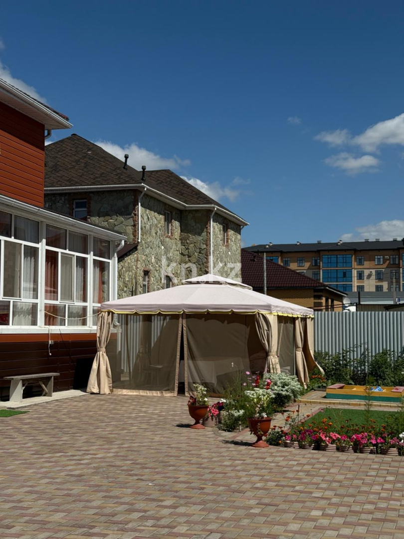 Продажа 7-комнатного дома, 370 м² в Караганде - фото 14