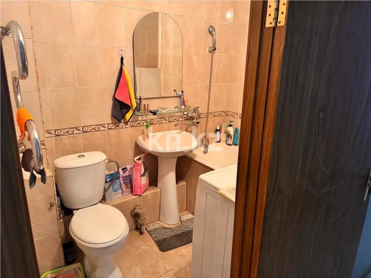 Продажа 3-комнатной квартиры, 58 м², ул. Валиханова, дом  23 в Алматы - фото 4