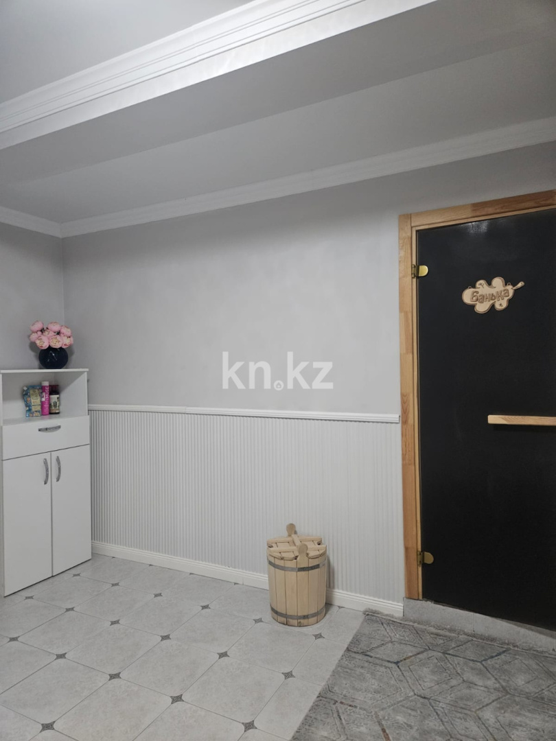 Продажа 7-комнатного дома, 400 м² в Алматы - фото 21