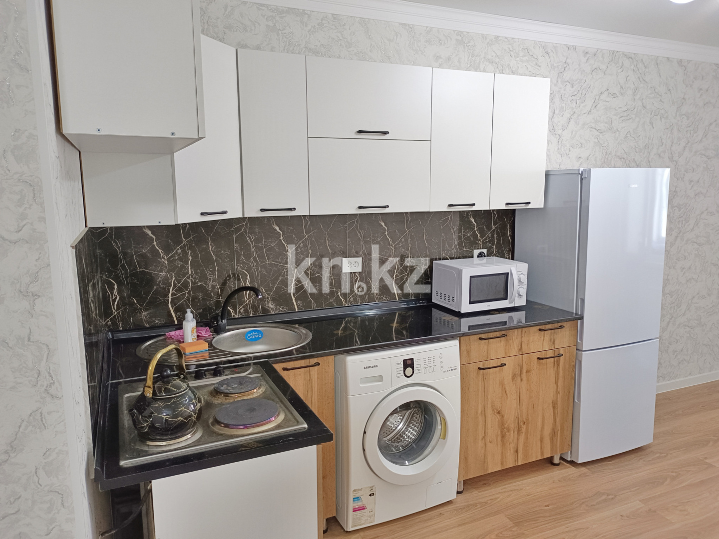Аренда 1-комнатной квартиры посуточно, 40 м², пр. Райымбека, дом  590/8 - Алатау в Алматы - фото 6