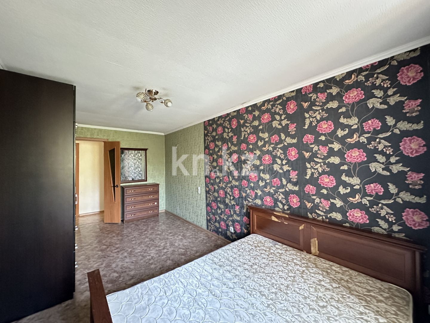 Продажа 2-комнатной квартиры, 45.8 м², ул. Аманжолова, дом  17 в Караганде - фото 6