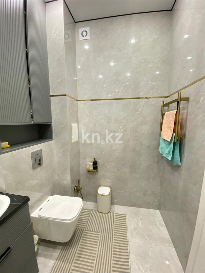 Продажа 3-комнатной квартиры, 86 м², ул. Асфендиярова в Астане - фото 17