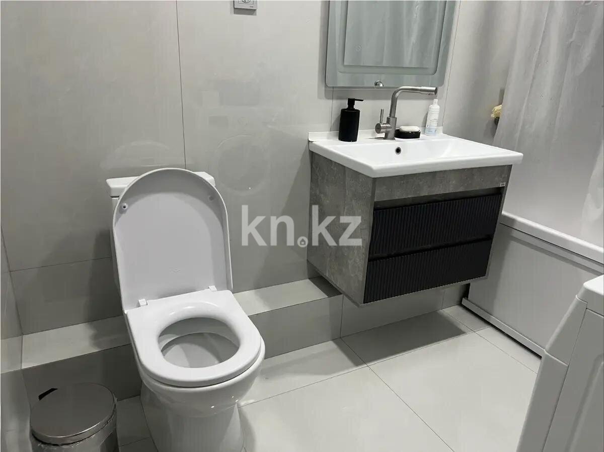 Продажа 2-комнатной квартиры, 64 м² в Алматы - фото 4