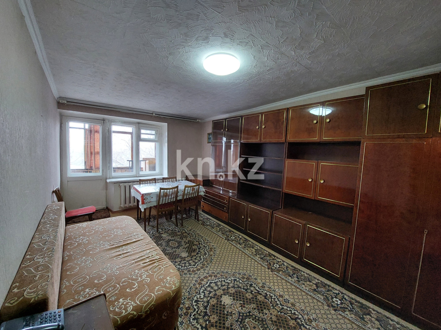 Продажа 1-комнатной квартиры, 33 м², ул. Аманжолова, дом  7 в Караганде - фото 2