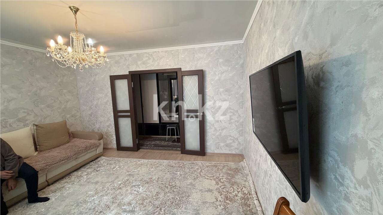 Продажа 4-комнатной квартиры, 80 м² в Караганде