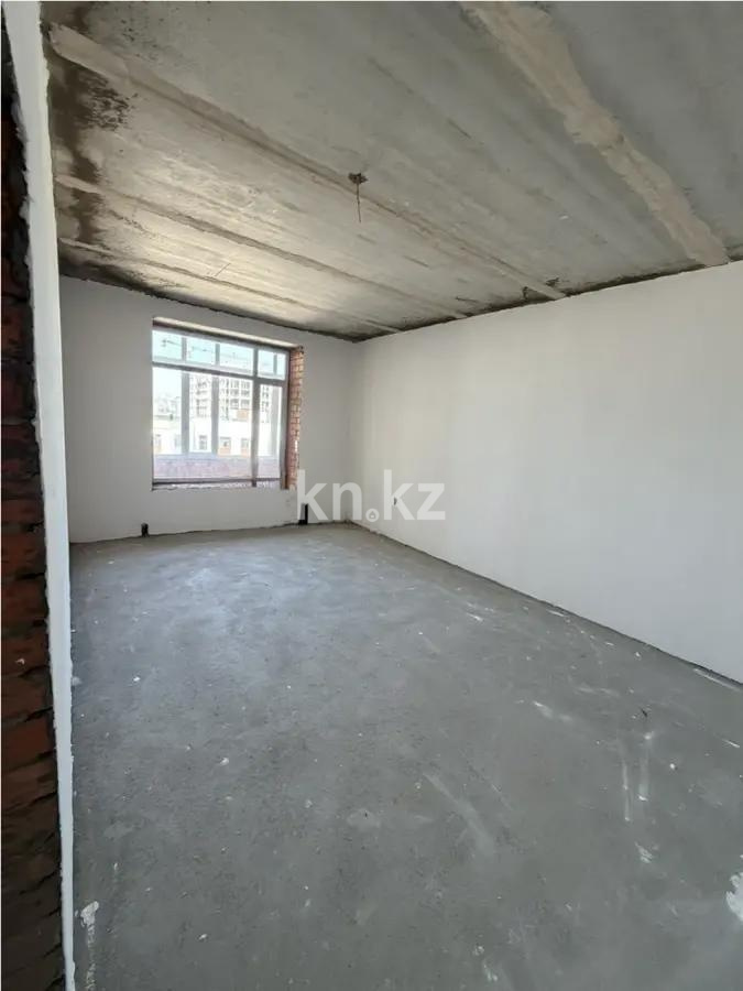 Продажа 4-комнатной квартиры, 116.2 м² в Астане - фото 2