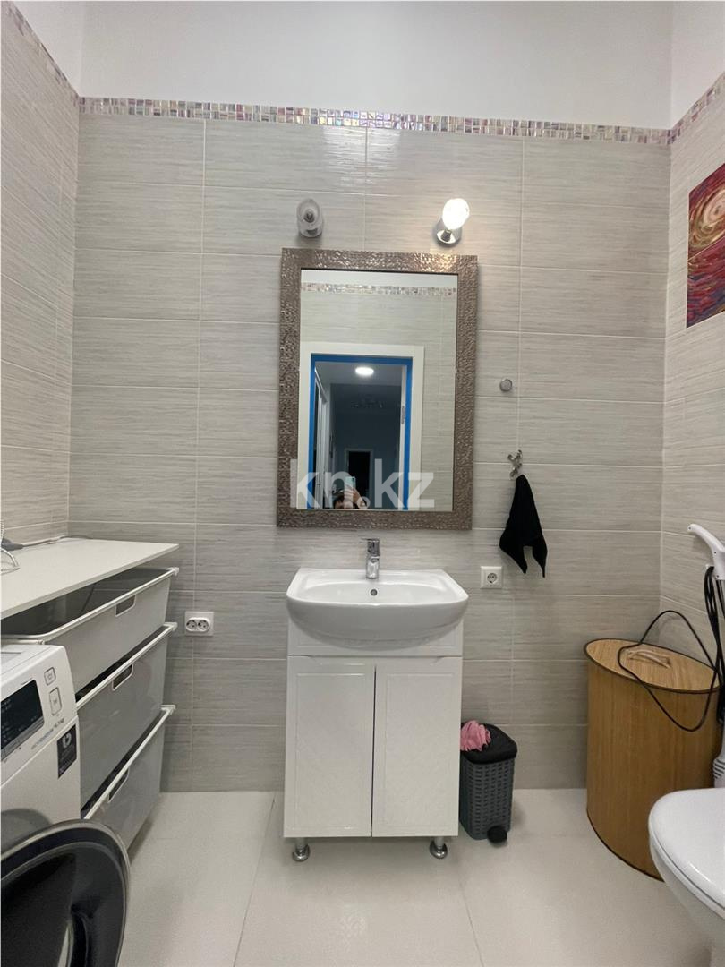 Продажа 4-комнатной квартиры, 143.2 м² в Астане - фото 15