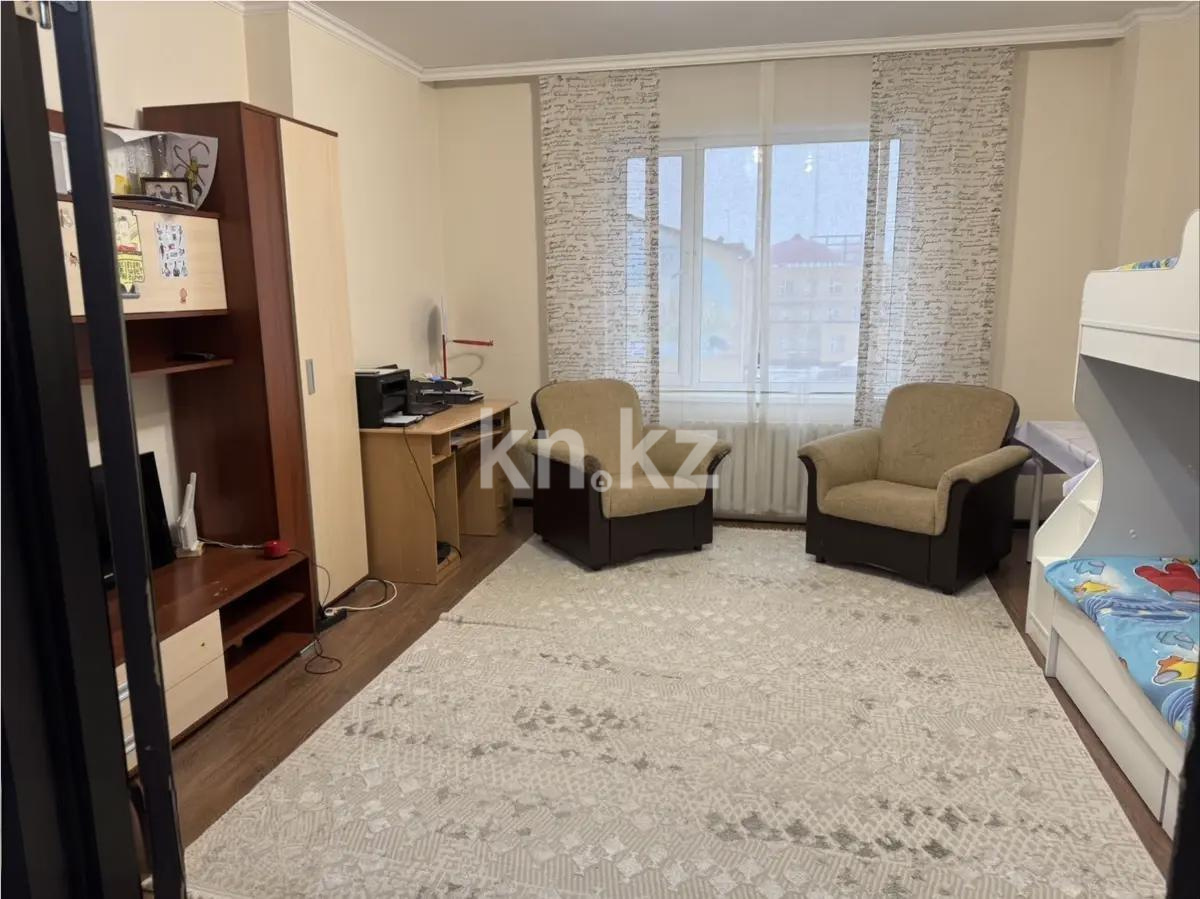 Продажа 2-комнатной квартиры, 60.5 м², ул. Сауран, дом  3/1 в Астане