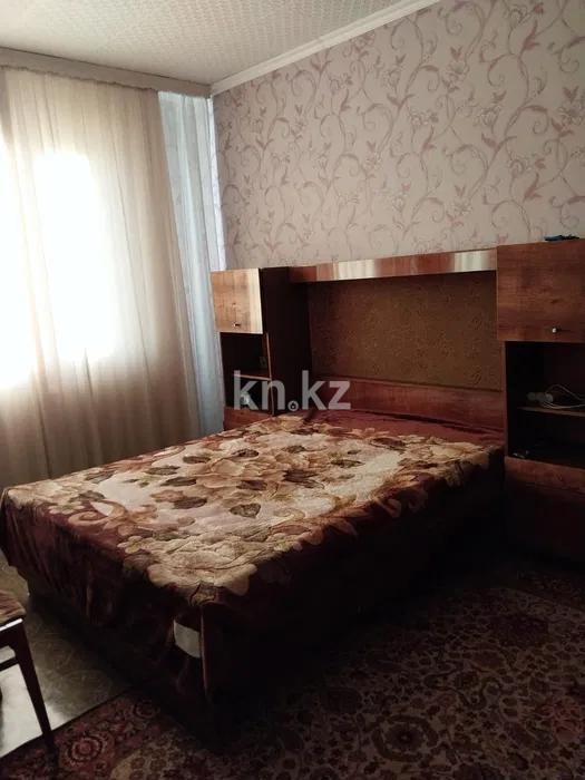 Продажа 3-комнатной квартиры, 65 м², ул. Карла Маркса, дом  7 в Караганде - фото 3