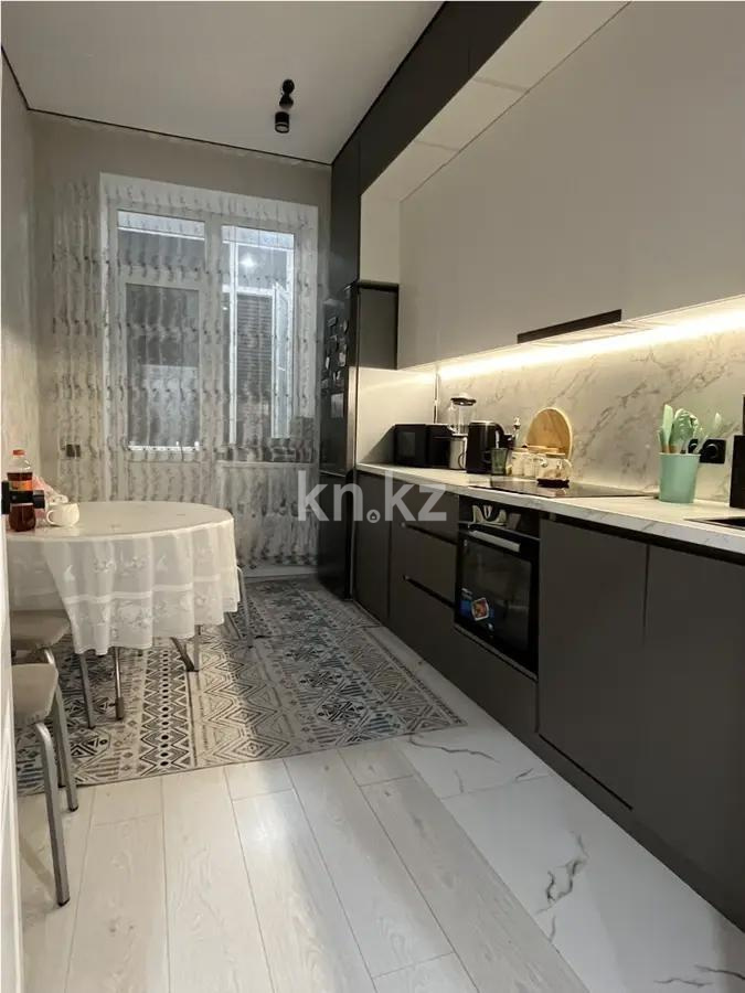 Продажа 4-комнатной квартиры, 97 м², ул. Казыбек би, дом  37 в Астане - фото 5