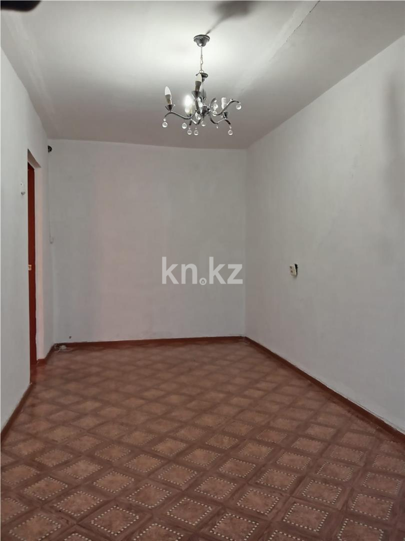 Продажа 2-комнатной квартиры, 45 м², мкр-н 14 в Караганде - фото 5