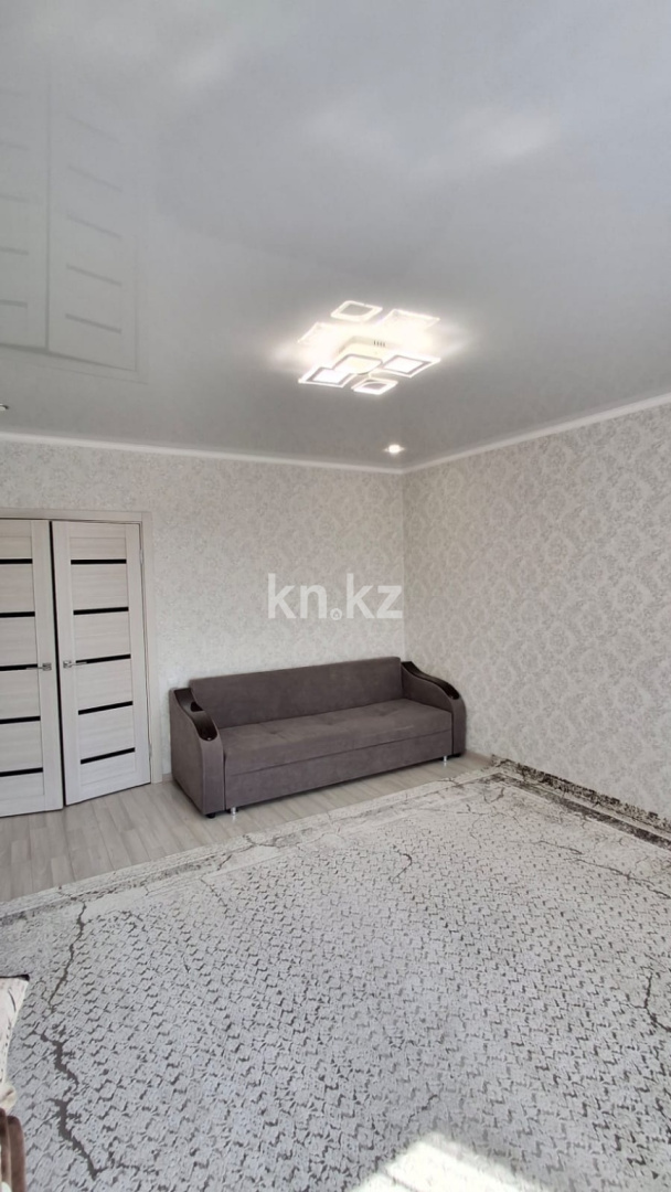 Продажа 1-комнатной квартиры, 54.1 м² в Уральске - фото 2