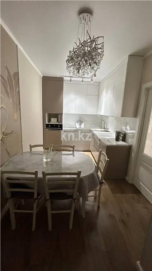 Продажа 4-комнатной квартиры, 140 м² в Астане - фото 4