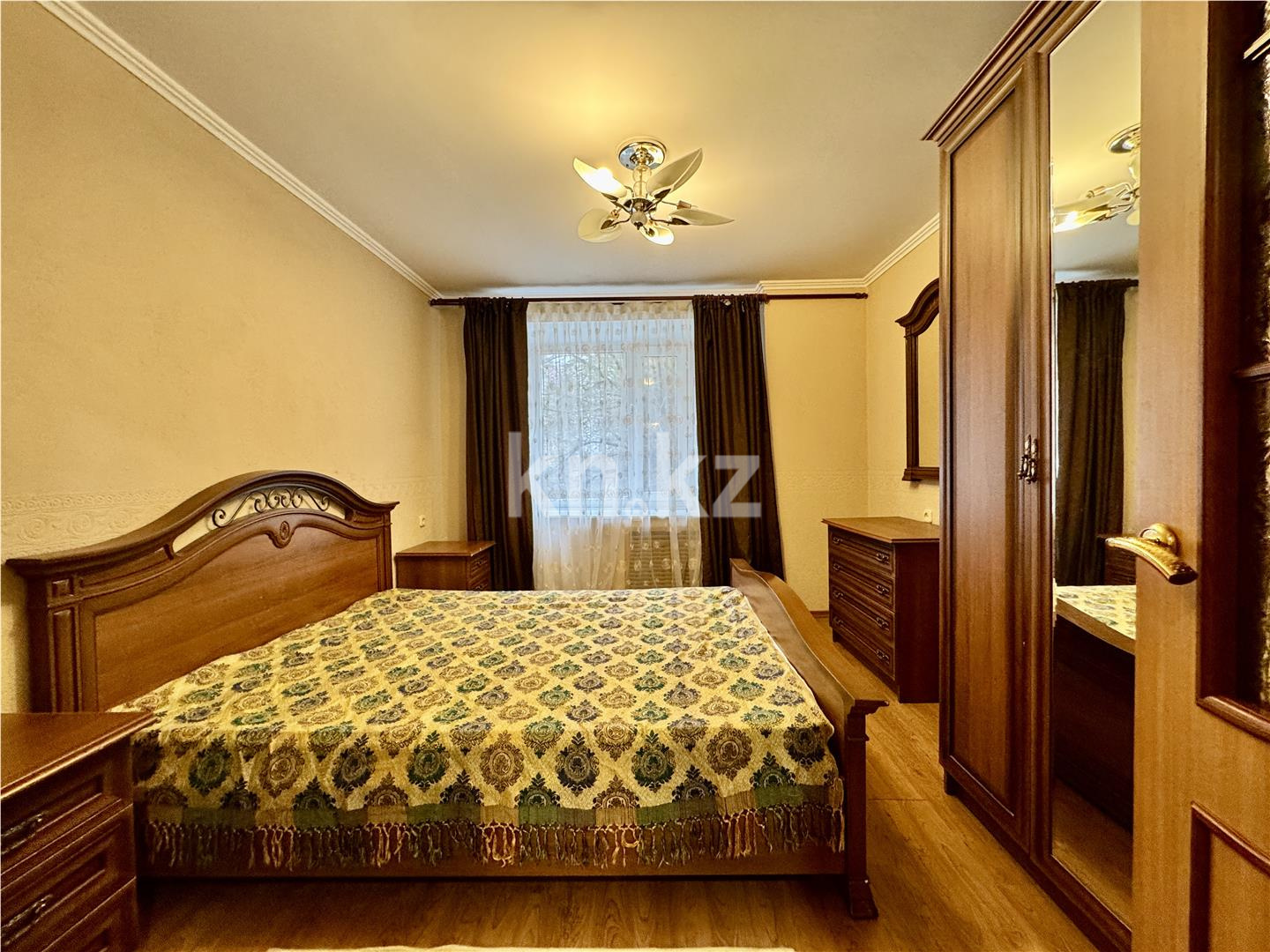 Продажа 3-комнатной квартиры, 63 м², ул. Аманжолова, дом  7 в Караганде - фото 10