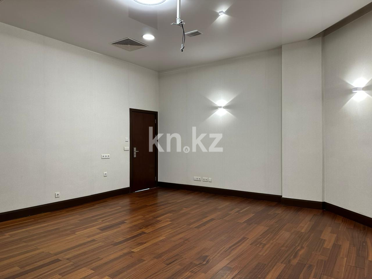 Аренда , ул. Пермитина, дом  11/1 в Усть-Каменогорске