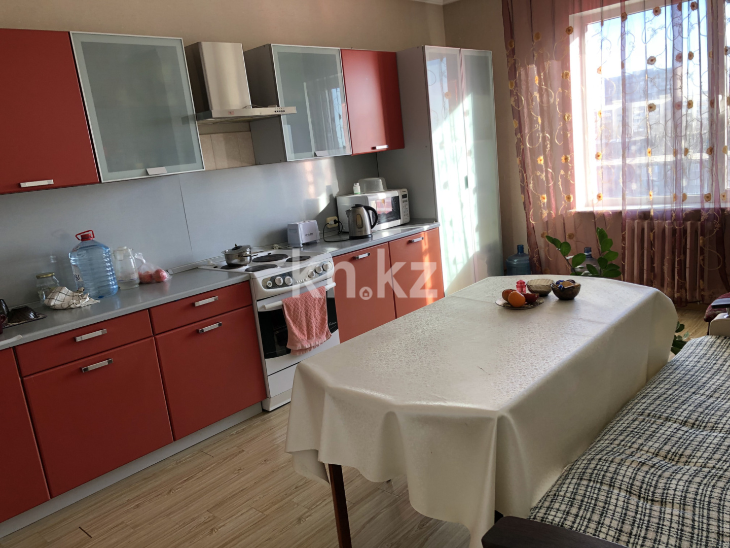 Продажа 3-комнатной квартиры, 93 м² в Караганде - фото 8