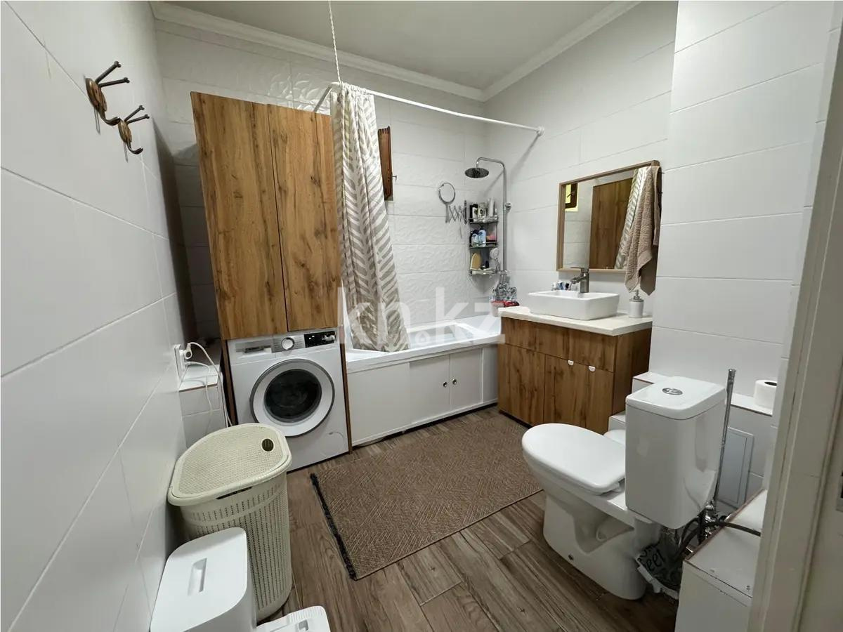 Продажа 2-комнатной квартиры, 55 м², ул. Муратбаева, дом  175 в Алматы - фото 4