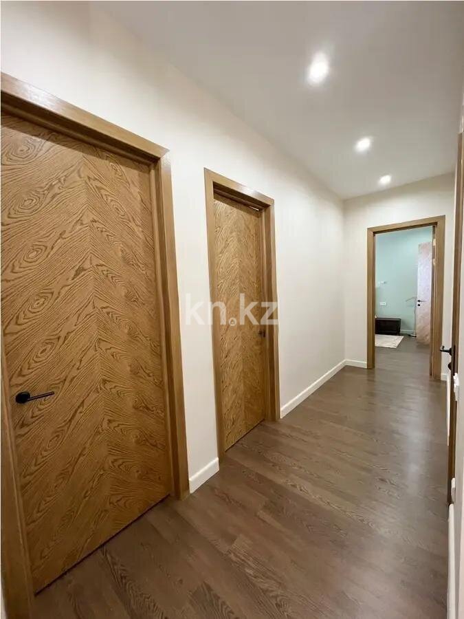 Продажа 4-комнатной квартиры, 140 м² в Астане - фото 10