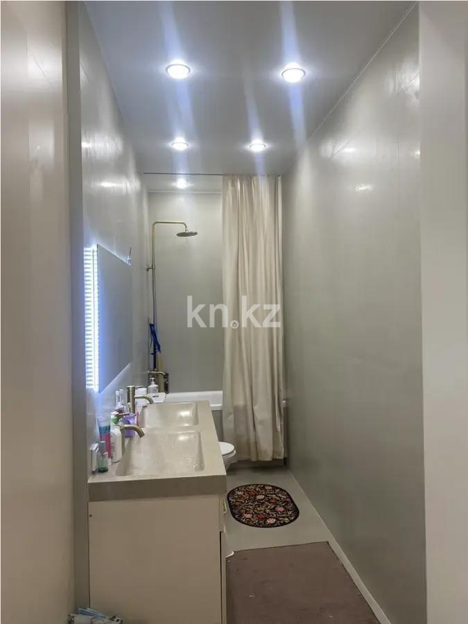 Продажа 2-комнатной квартиры, 70 м² в Астане