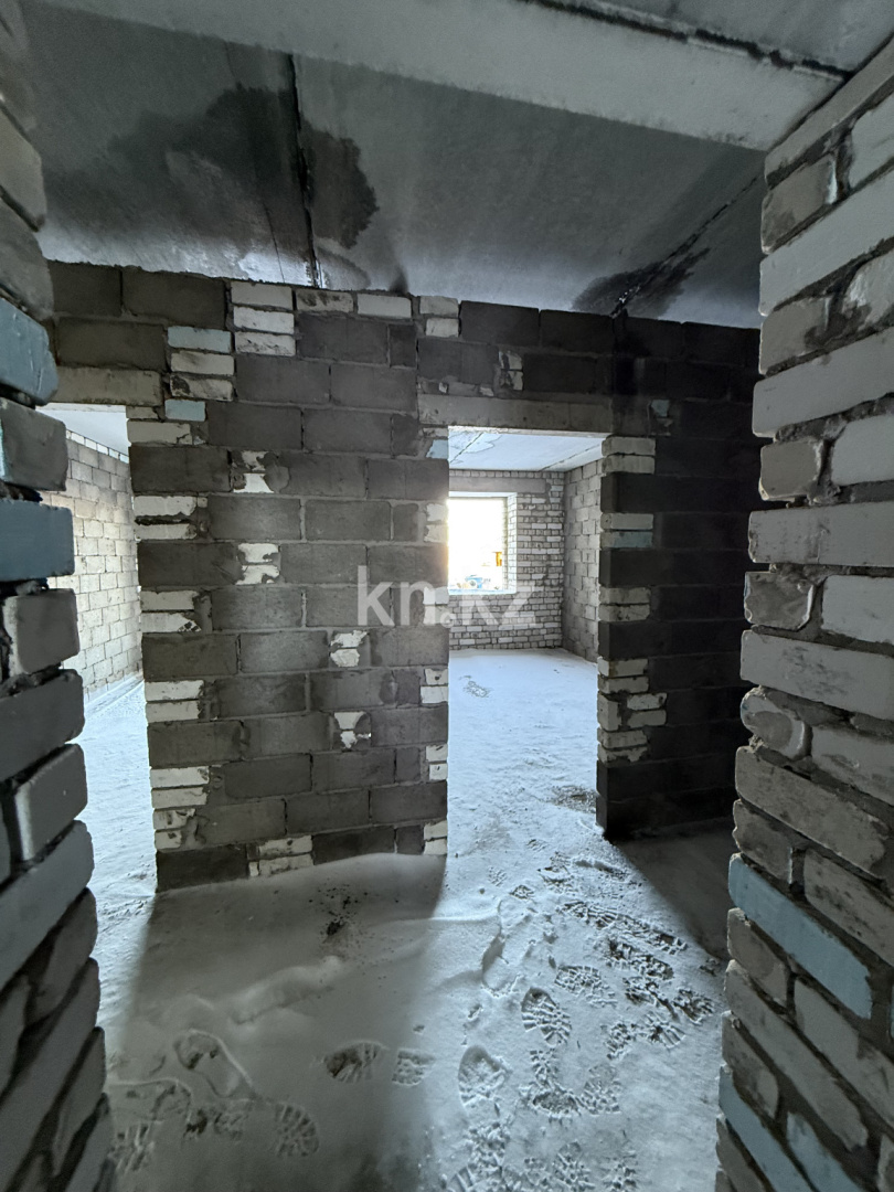 Продажа 2-комнатной квартиры, 64.5 м² в Уральске