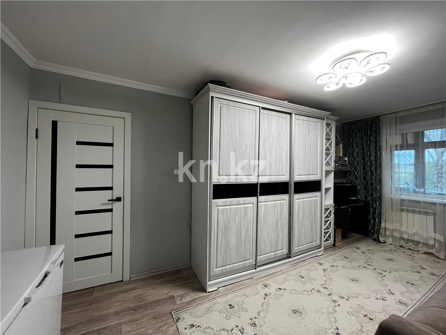 Продажа 3-комнатной квартиры, 66 м², 19-й мкр. в Караганде - фото 7