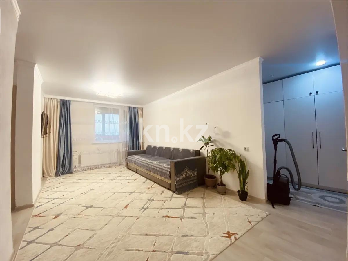 Продажа 3-комнатной квартиры, 73 м², ул. Мусрепова, дом  7 в Астане