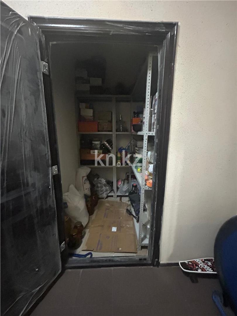 Продажа 2-комнатной квартиры, 75 м², ул. Керей, Жанибек хандар в Астане - фото 15