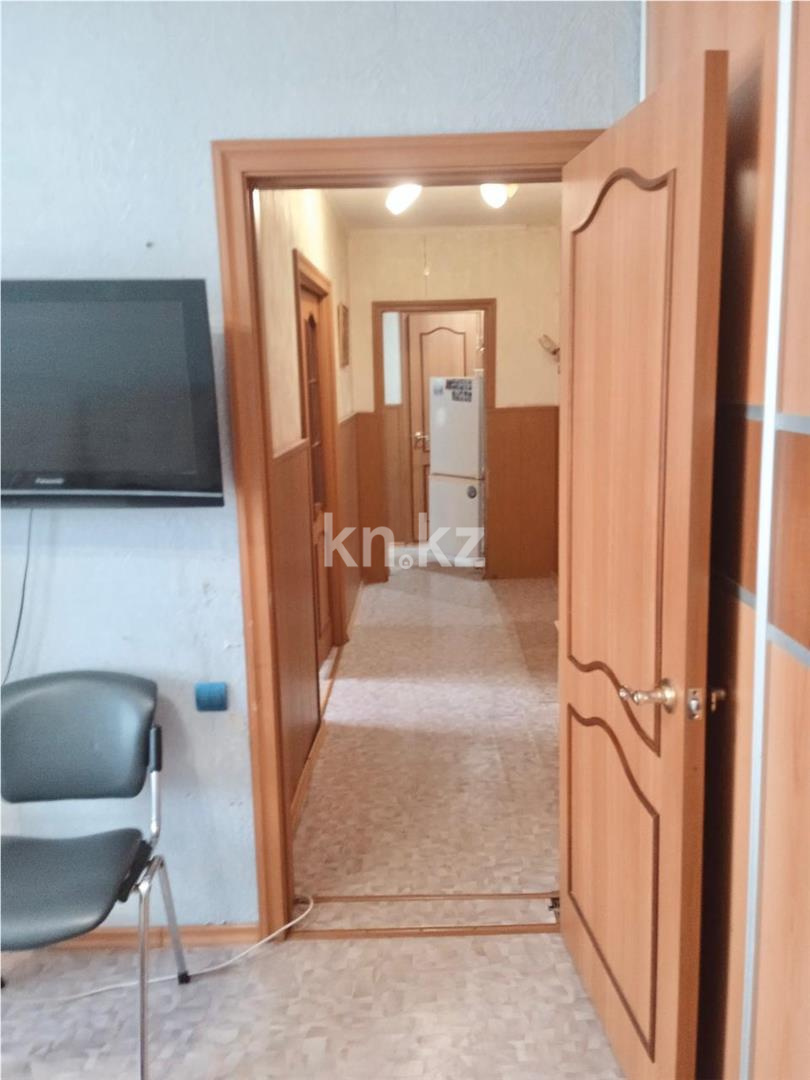 Продажа 2-комнатной квартиры, 53 м², мкр-н Степной-4, дом  11 в Караганде - фото 9