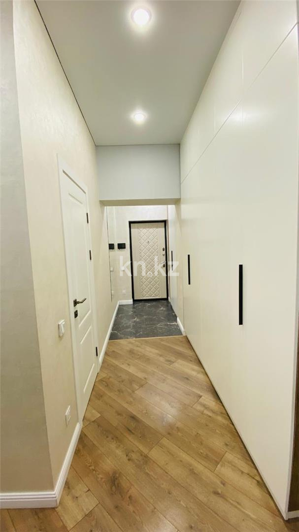 Продажа 3-комнатной квартиры, 80 м², ул. Ашимова, дом  21 в Караганде - фото 13