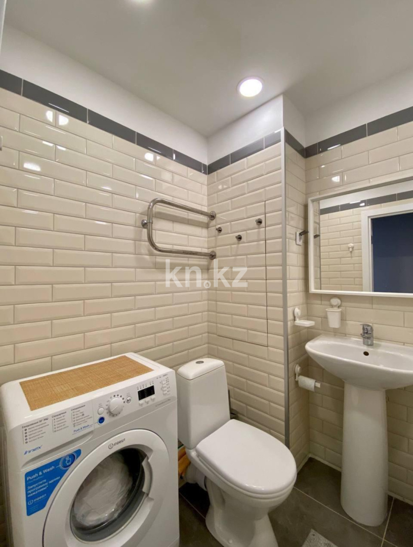 Аренда 1-комнатной квартиры, 30 м², ул. Толе би, дом  28 - Достык в Алматы - фото 2