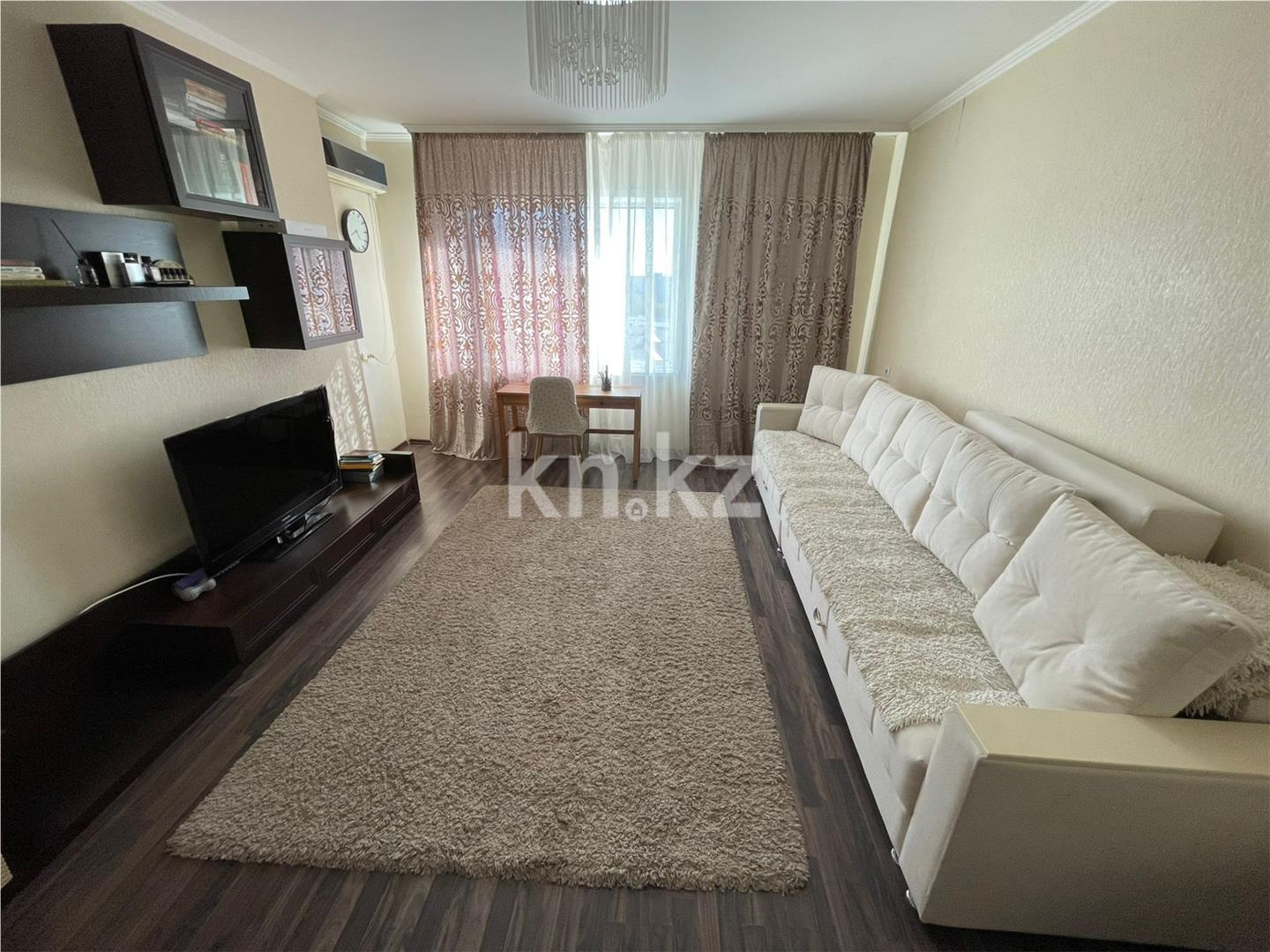 Продажа 3-комнатной квартиры, 100 м² в Караганде