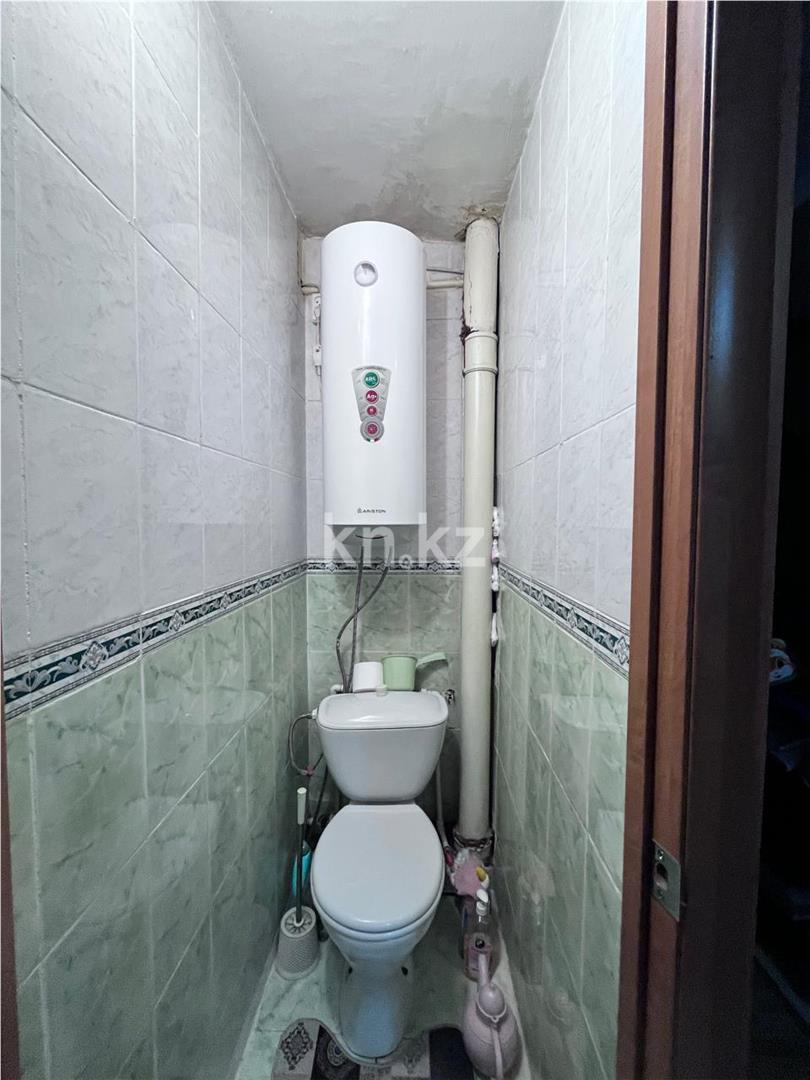 Продажа 4-комнатной квартиры, 61 м², пр. Строителей, дом  16 в Караганде - фото 17