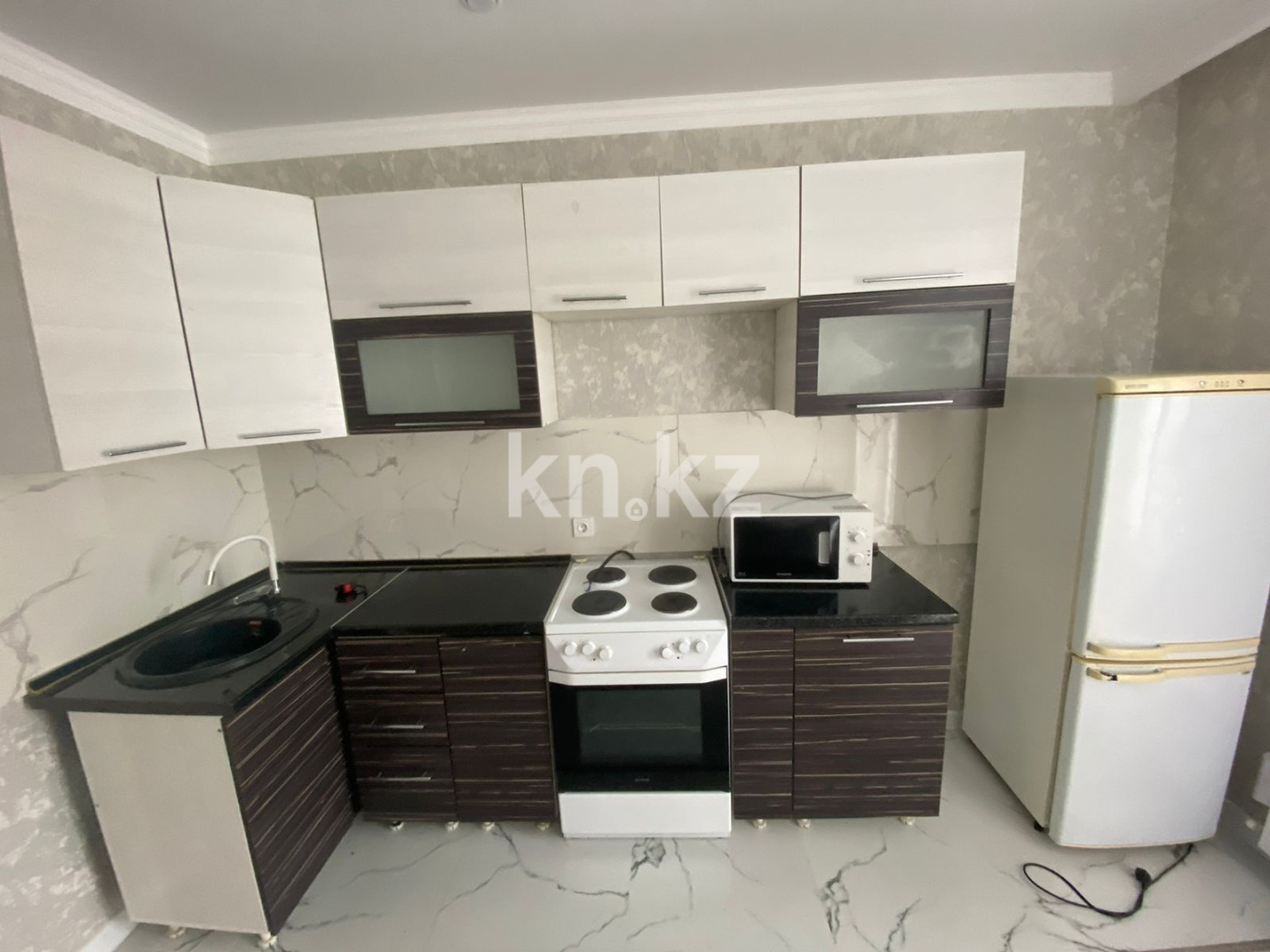 Аренда 2-комнатной квартиры, 60 м² в Астане