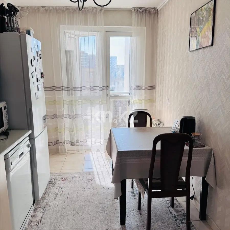 Продажа 1-комнатной квартиры, 45.4 м² в Алматы - фото 2