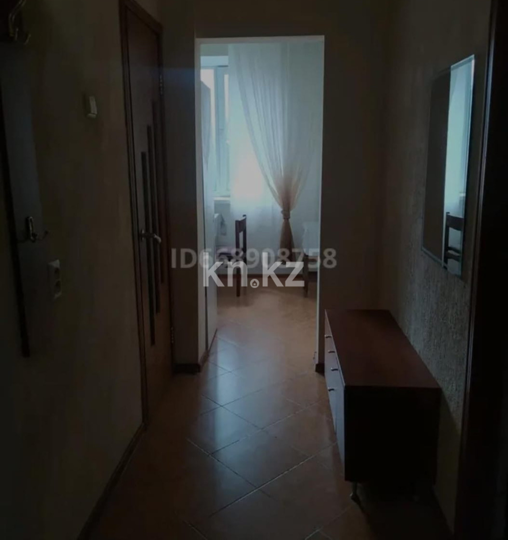 Аренда 1-комнатной квартиры посуточно, 40 м², ул. Шевченко, дом  157 - ул. Жарокова в Астане - фото 7