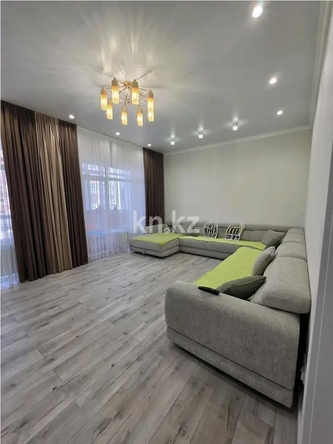 Продажа 4-комнатной квартиры, 139 м² в Караганде