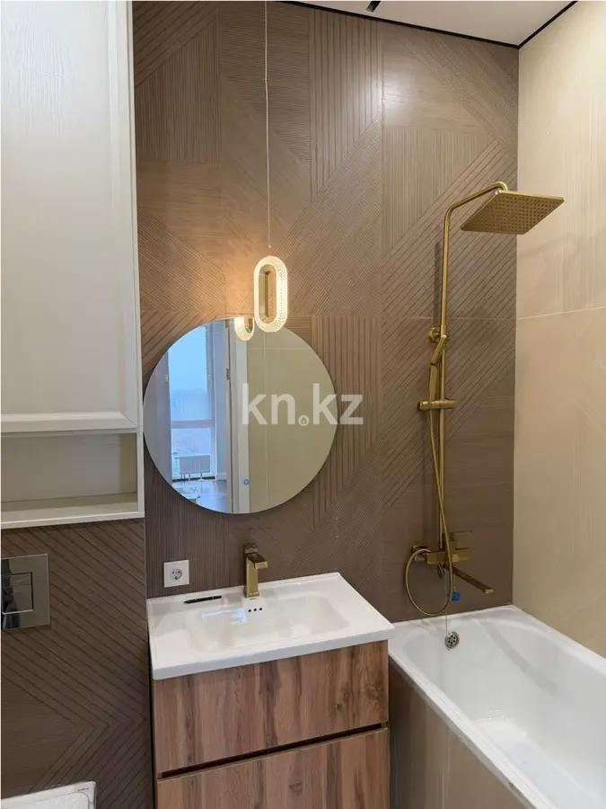 Продажа 2-комнатной квартиры, 65 м² в Алматы - фото 4