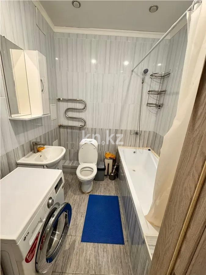 Продажа 1-комнатной квартиры, 38 м², пр. Улы Дала, дом  84 в Астане - фото 2