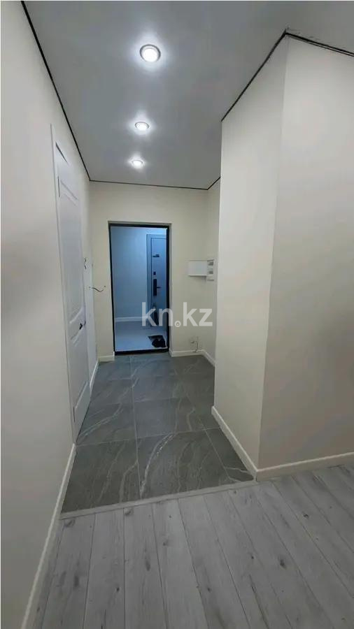 Продажа 2-комнатной квартиры, 67.2 м² в Алматы - фото 4