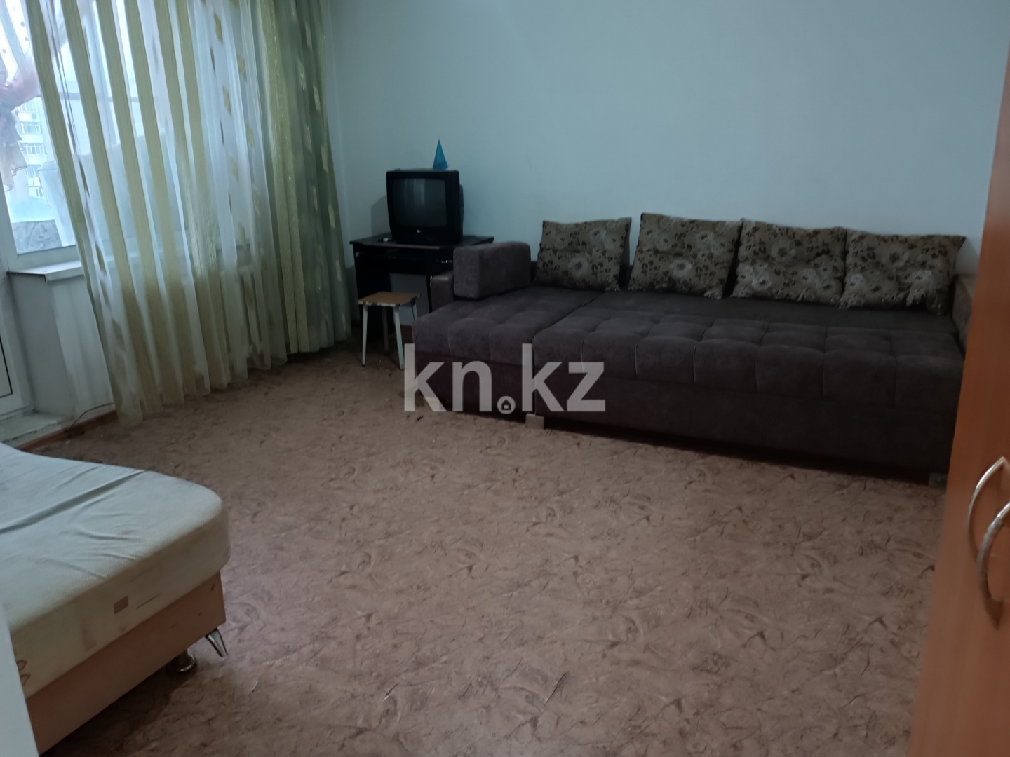 Аренда 2-комнатной квартиры, 51 м² в Караганде
