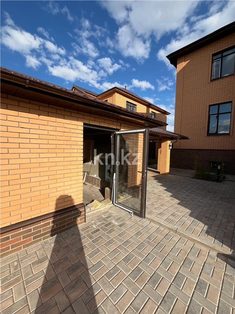 Продажа 7-комнатного дома, 400 м² в Караганде - фото 10