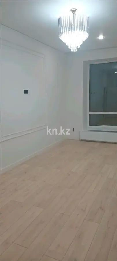 Продажа 1-комнатной квартиры, 40 м², ул. Айтматова, дом  77/7 в Астане