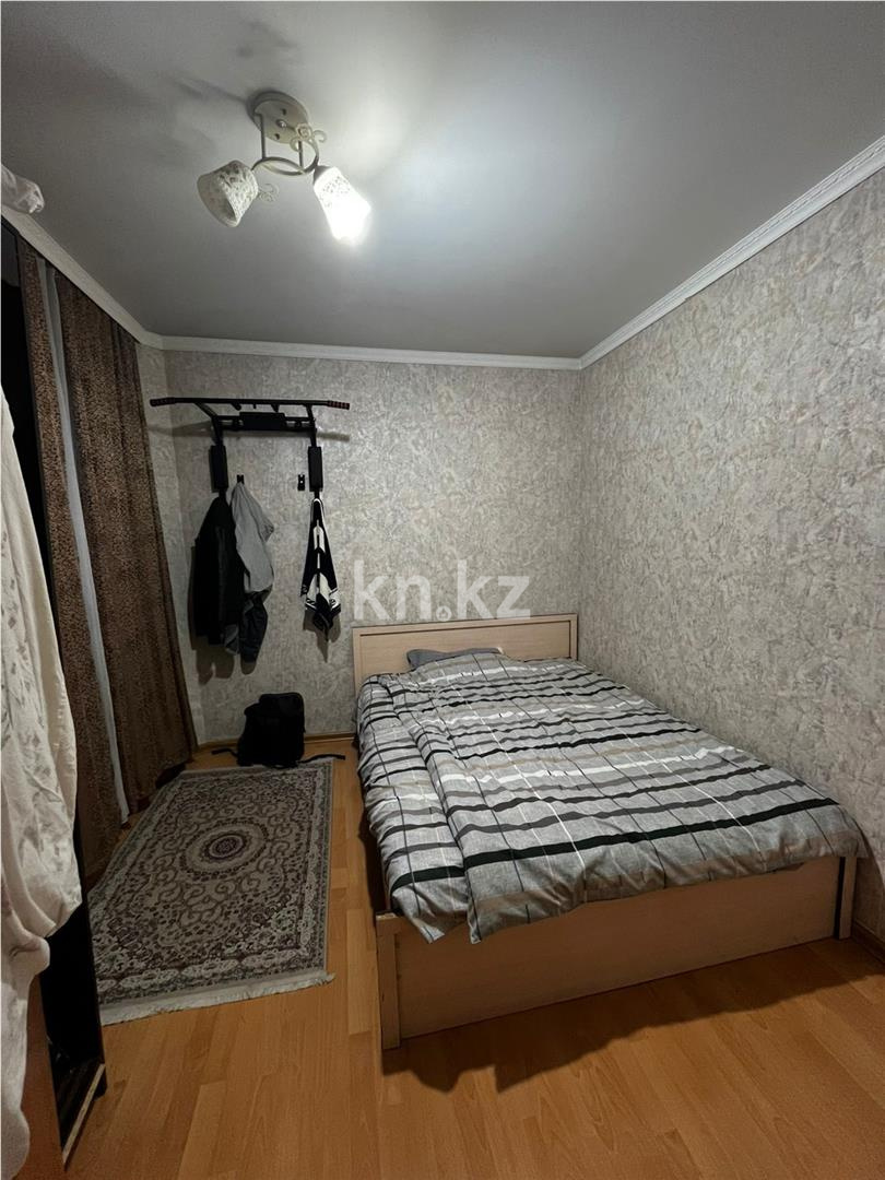 Продажа 4-комнатной квартиры, 61 м², мкр-н 15 в Караганде - фото 4