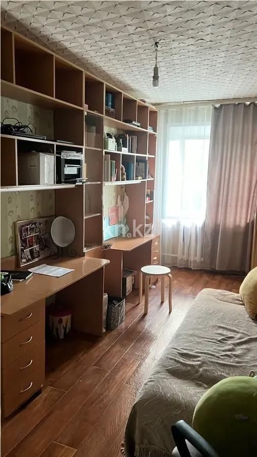 Продажа 3-комнатной квартиры, 58 м², мкр-н 13, дом  17 в Караганде - фото 4